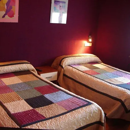 Senda Del Huerna 招待所 3*